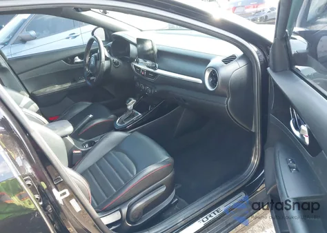 2021 Kia Forte Gt z USA, uszkodzony, nr VIN 3KPF44AC2ME319153